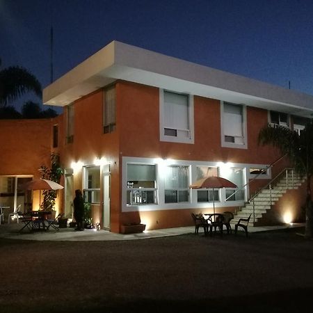 Villas Hotel โชลูลา ภายนอก รูปภาพ