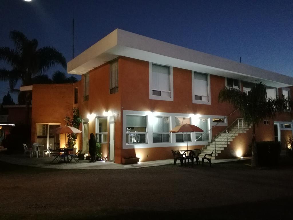Villas Hotel โชลูลา ภายนอก รูปภาพ